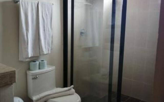 Calle 22 by 770 Apartments