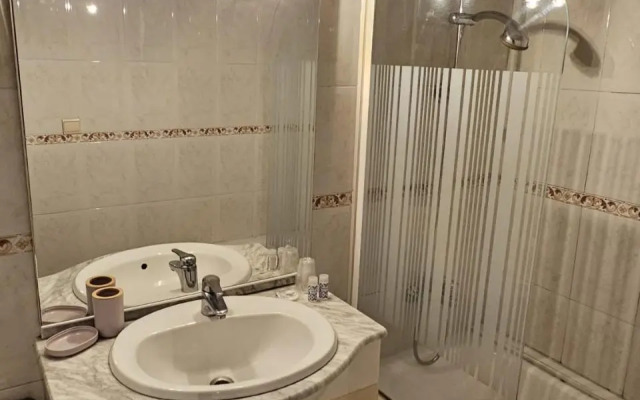 Wellamar Hotel & Apartments