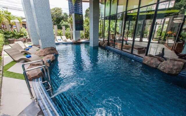 OYO 143 Dday Resotel Pattaya Hotel