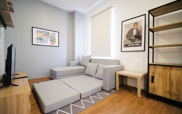 Wonderful 2Br Combine At Bale Hinggil Apartment