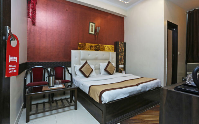 OYO 7634 Hotel Delhi Continental