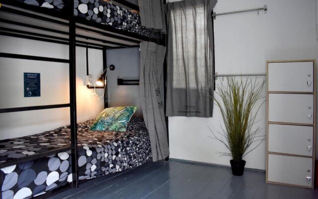Dpm Diving Hostel & Bar Koh Tao