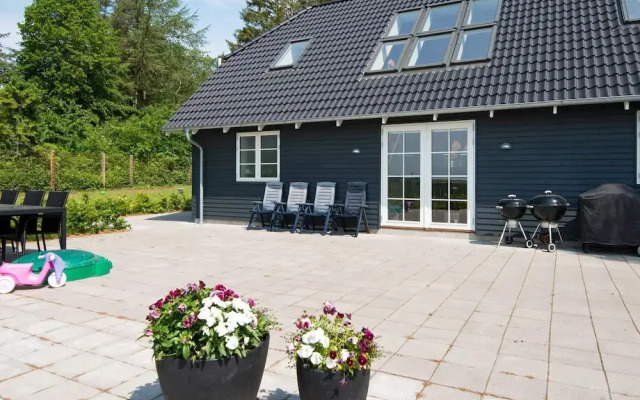 10 Person Holiday Home in Glesborg
