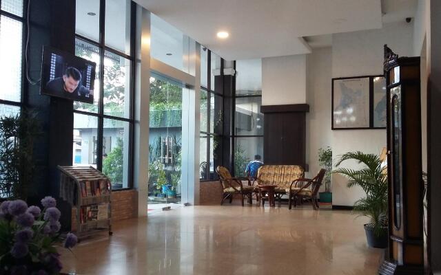 Queen City Hotel