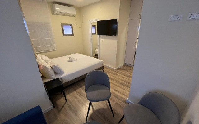 Domus Bat Galim Hotel