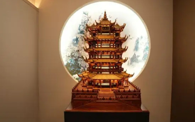 Home Inn (Wuhan Station Happy Valley)