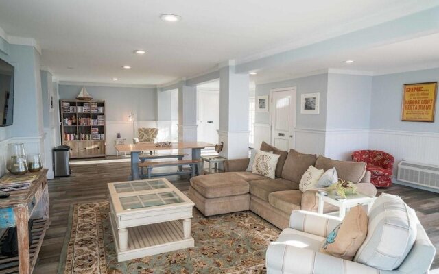 Harborlight Guest House