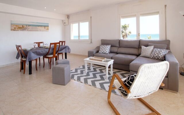 Calaluz Be my Guest Castelldefels