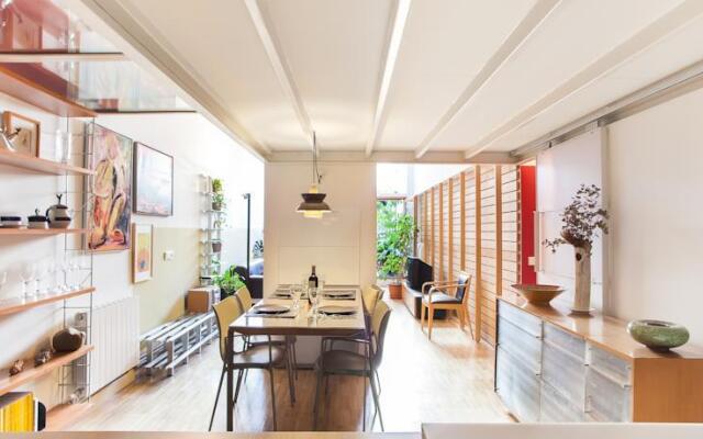 Sagrada Familia Design Terrace