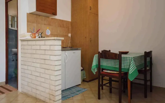 Studio Studio mit Terrasse und Internet