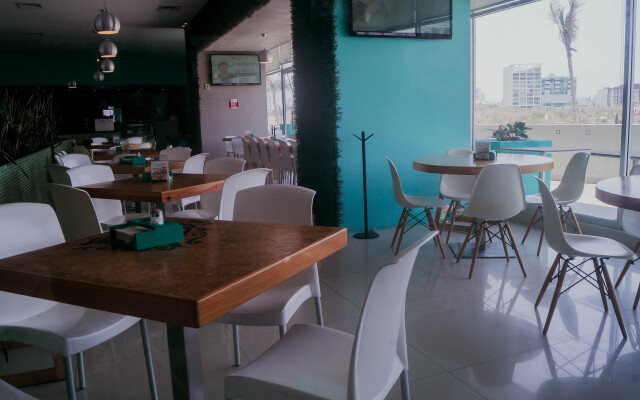 Hotel Punta Azul
