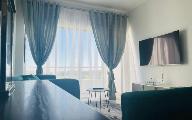 Smartz Apartment 210