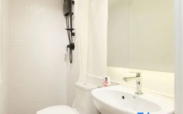 Zhennan Teabar Hotel