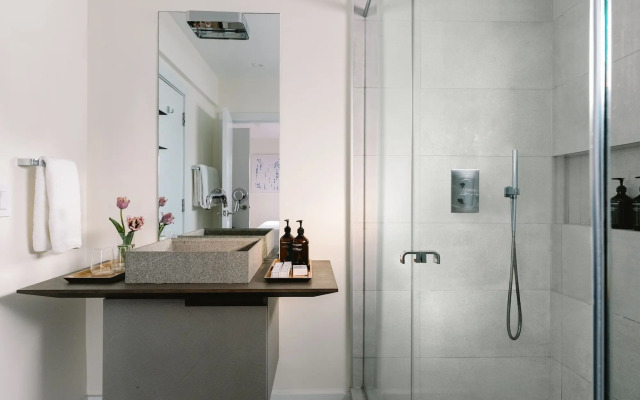 The Roundtree, Amagansett