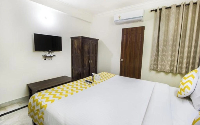 FabHotel Dior Pink City