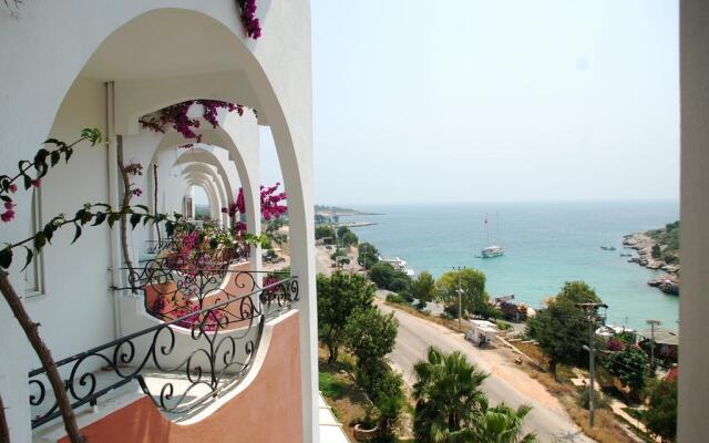 Calamie Hotel