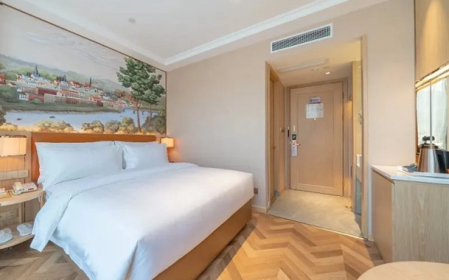 Vienna Hotel Chongqing West Station Square