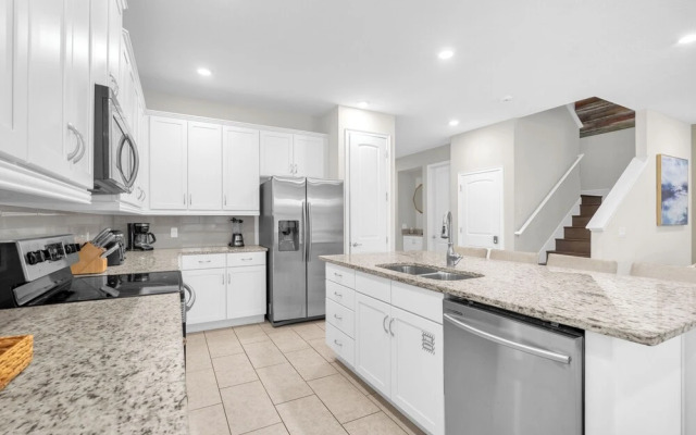 Endless fun Explore this great Villa