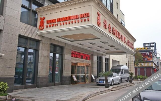 Vienna International Hotel Shanghai Hongqiao Hub Caoan Road Hop
