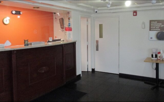 Red Carpet Inn Mt. Holly