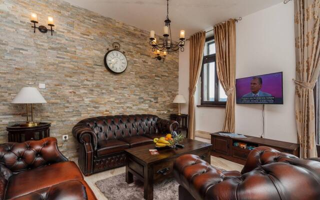 Luxury Apartments Perko