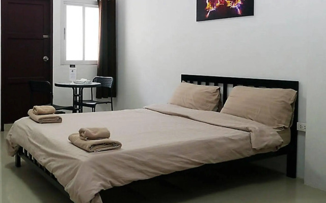 Baan Mai Guest House