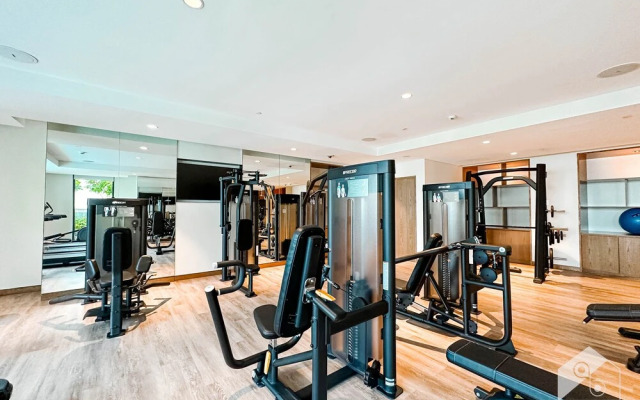 Luxurious 2B with Breathtaking Views Downtown