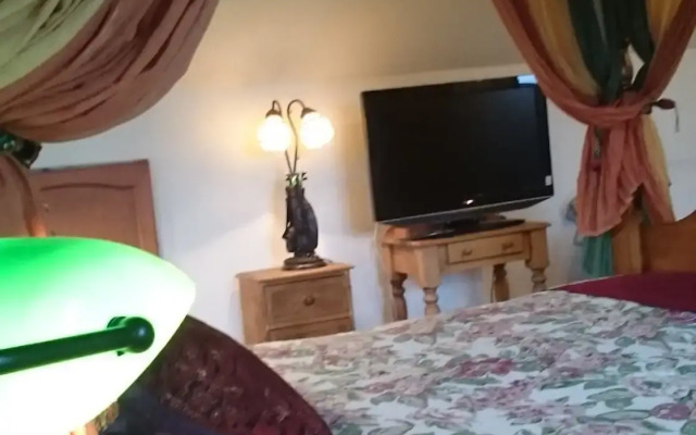 Shiralee Bed & Breakfast