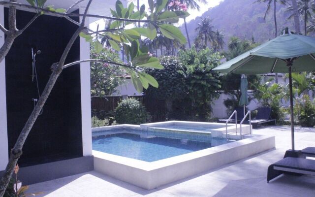 Lombok From Your Private Villa Sepuluh