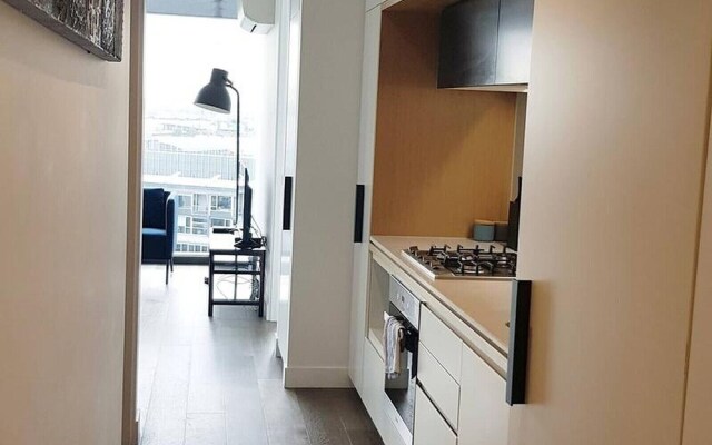 Docklands Waterfront 1006PR 2 Bed Free Wifi