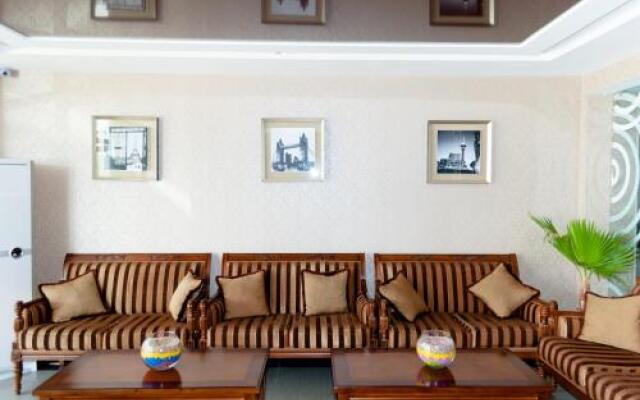 Charos Deluxe Resort & Spa