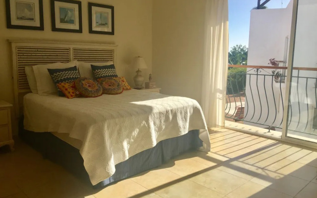 Apartaments at Cadaques Caribe