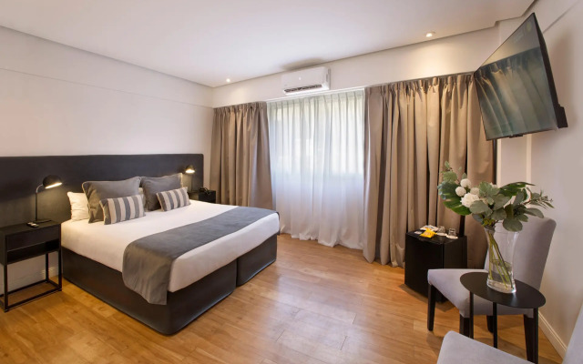 Waldorf Hotel