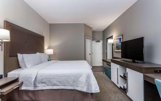 Hampton Inn Milwaukee-Airport