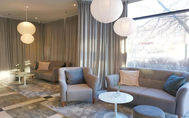 2Home Hotel Apartments