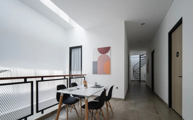 Cove River Haus
