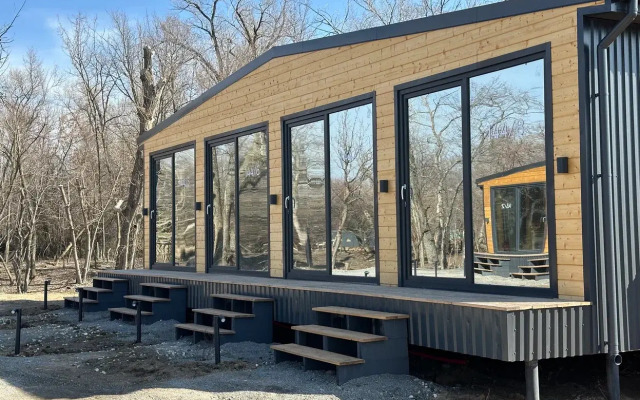 Река и Песок