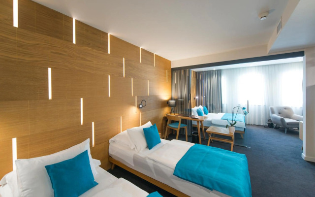Hotel Sana