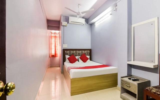 SPOT ON 37504 Mayura Hotel And Lodge