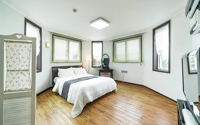 Anmyeondo In You Pension