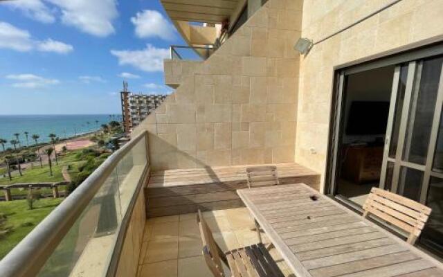 Netanya Dreams Luxury Apt.W02