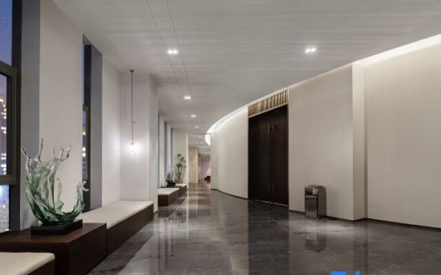 QIANNAHOTEL SPLENDOR（Zhengzhou East Railway Station Longzihu University District）