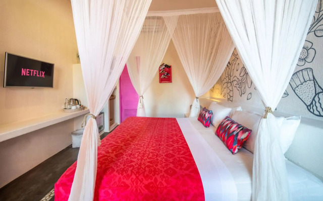 PinkCoco Uluwatu - Constant Surprises & for Cool Adults Only