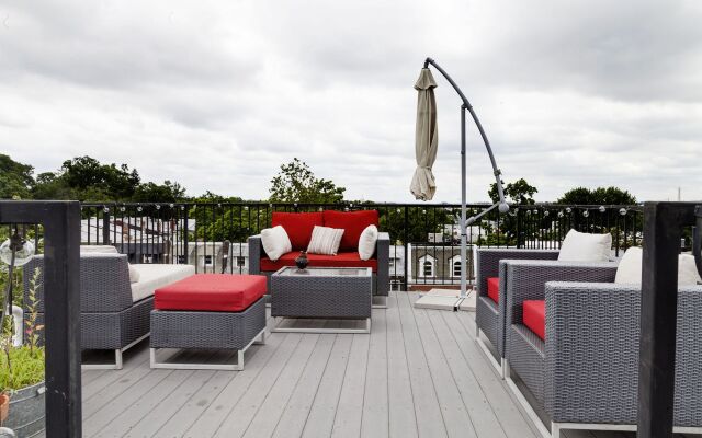 Amazing DC Home with Rooftop Deck