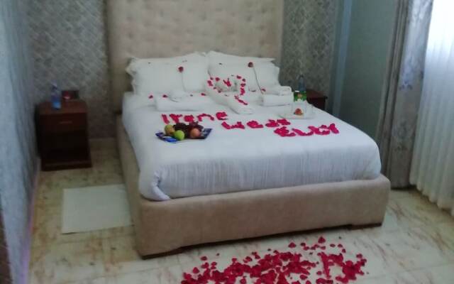 Sawan Hotel