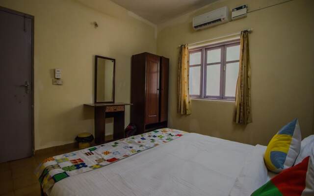 OYO 13390 Home Cozy 1BHK Candolim