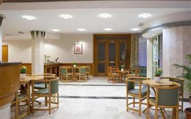 Holiday Club Apartman Hotel