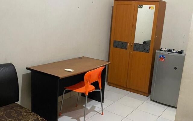 Penginapan Mangadel by ZUZU