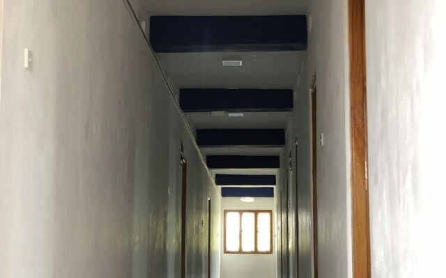 Oasis Wings Hotel