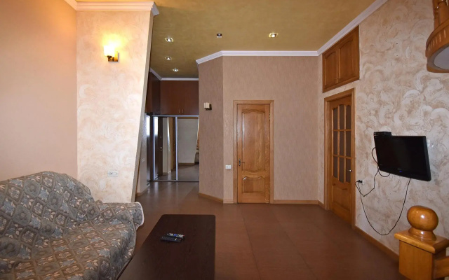 Rent Inn Yerevan (Рент Инн Ереван) на улице Налбандяна 27
